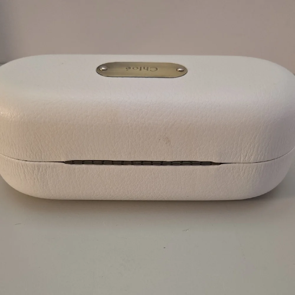 Like New Chloe Round Sunglasses, Gray and Black. - Picture 12 of 13